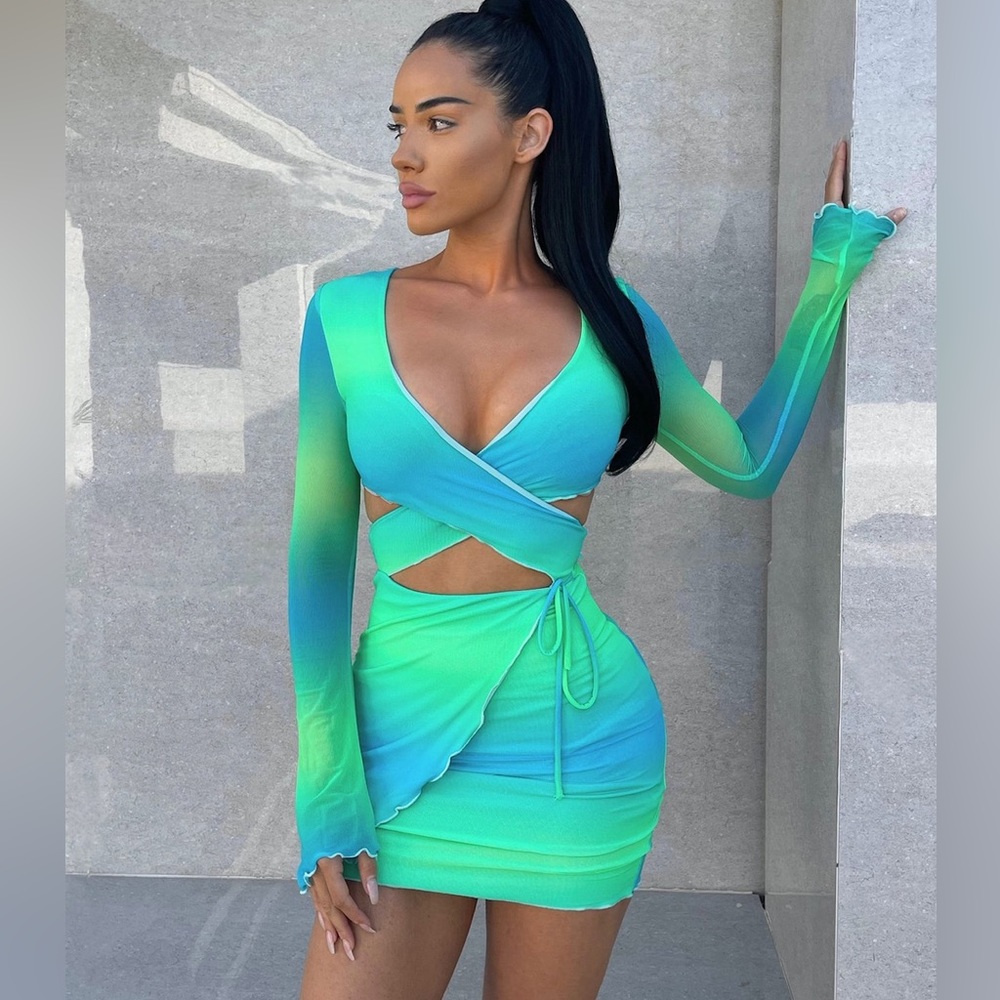 ⚡️V-Neck Mini Dress🏝️